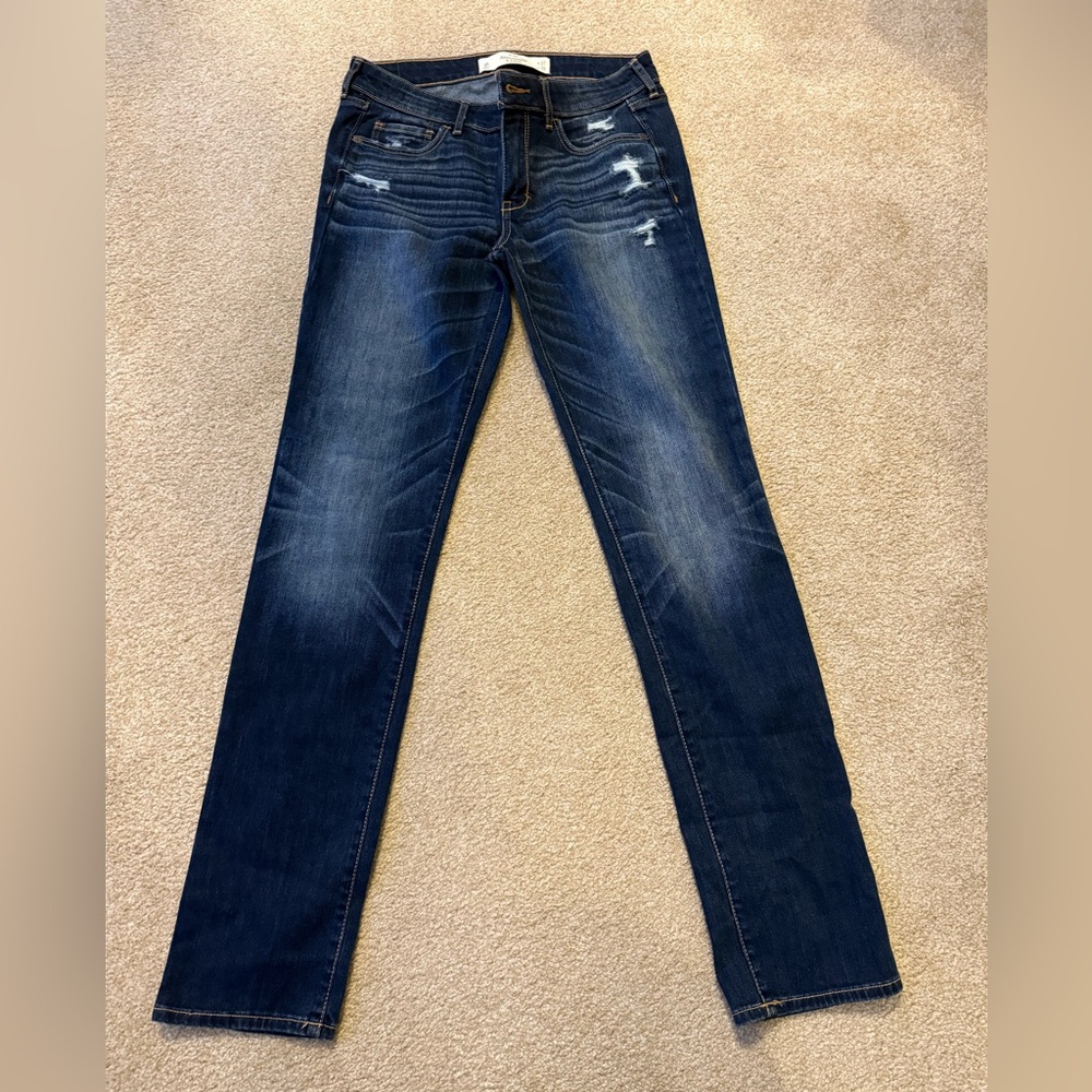 Women’s Abercrombie Blue Jeans - NWT